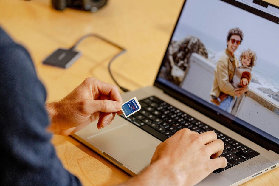 Not only images are stored